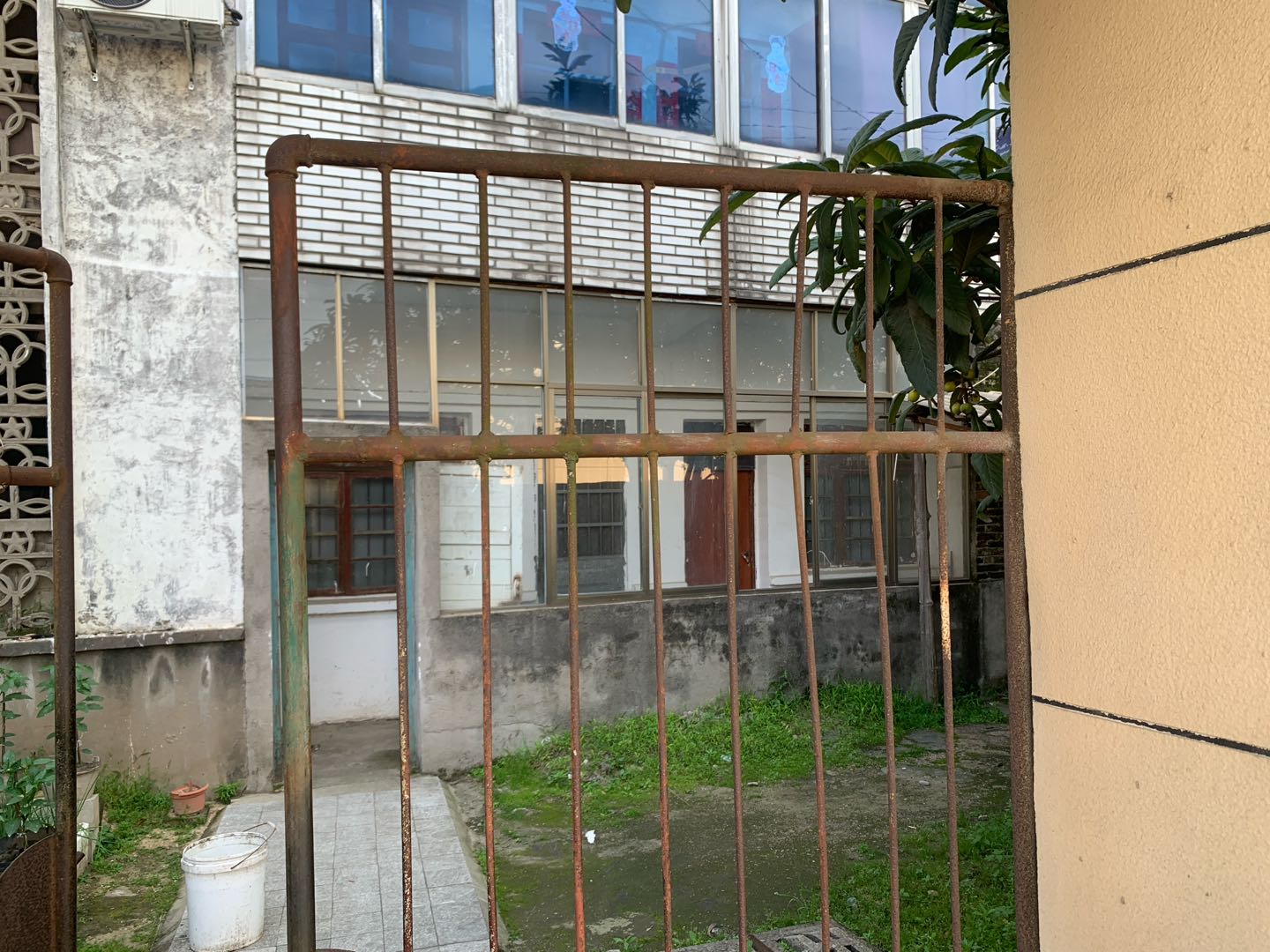樟树四特酒厂宿舍西区 随时看房·
