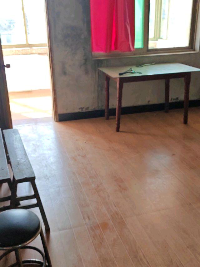 横召村 随时看房·