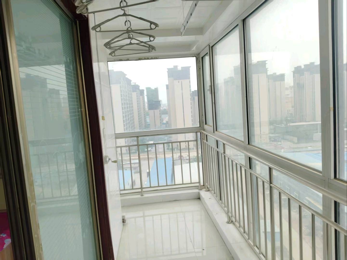 丽景华苑 随时看房·
