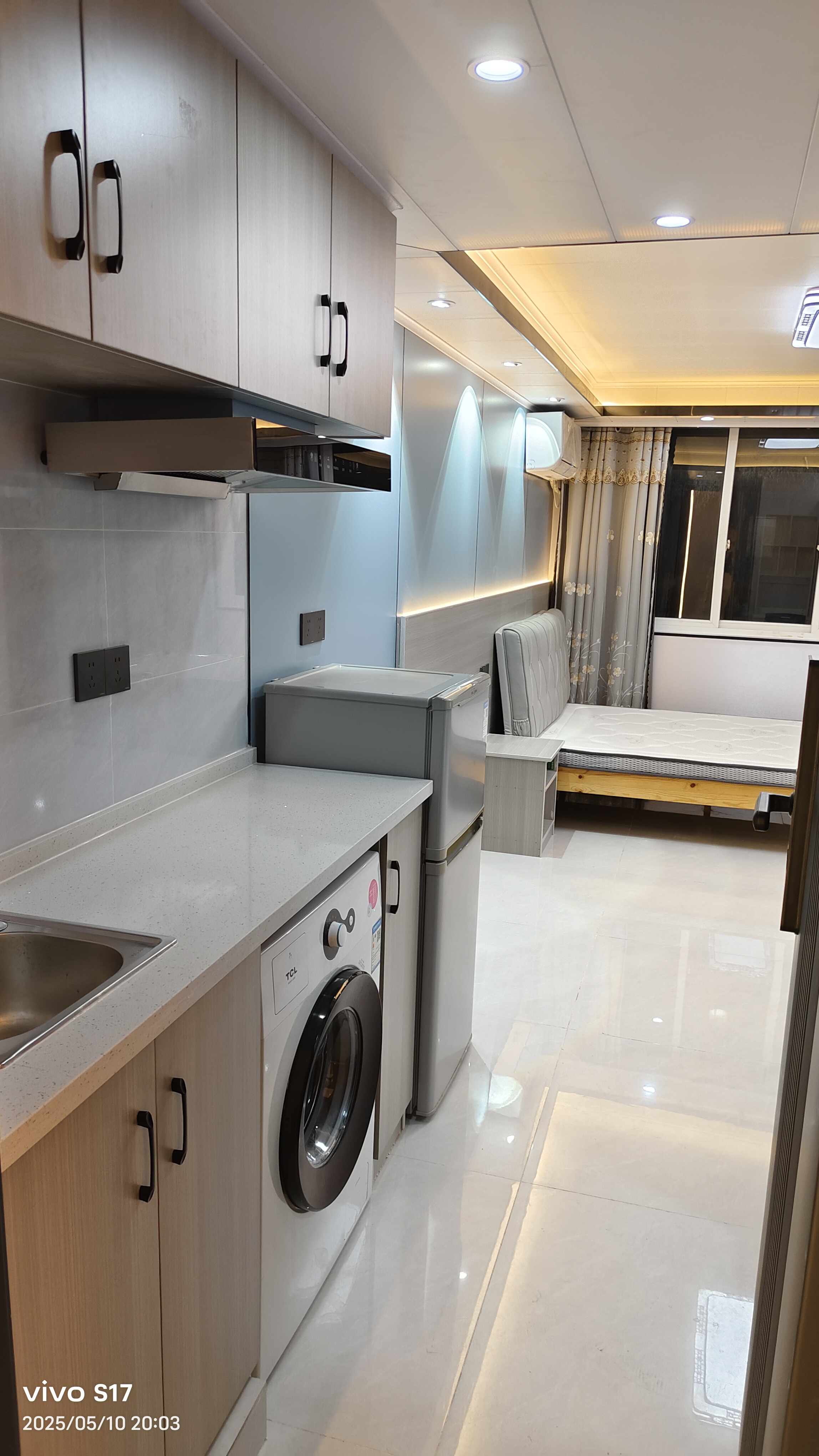 宁南汽配城 1居室 1800元/月