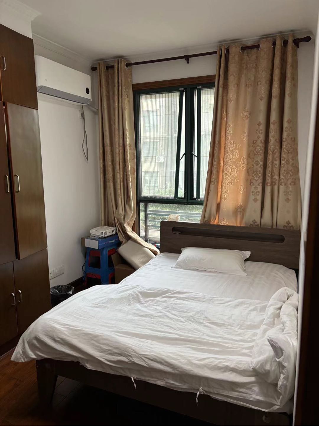 凤凰城 随时看房·