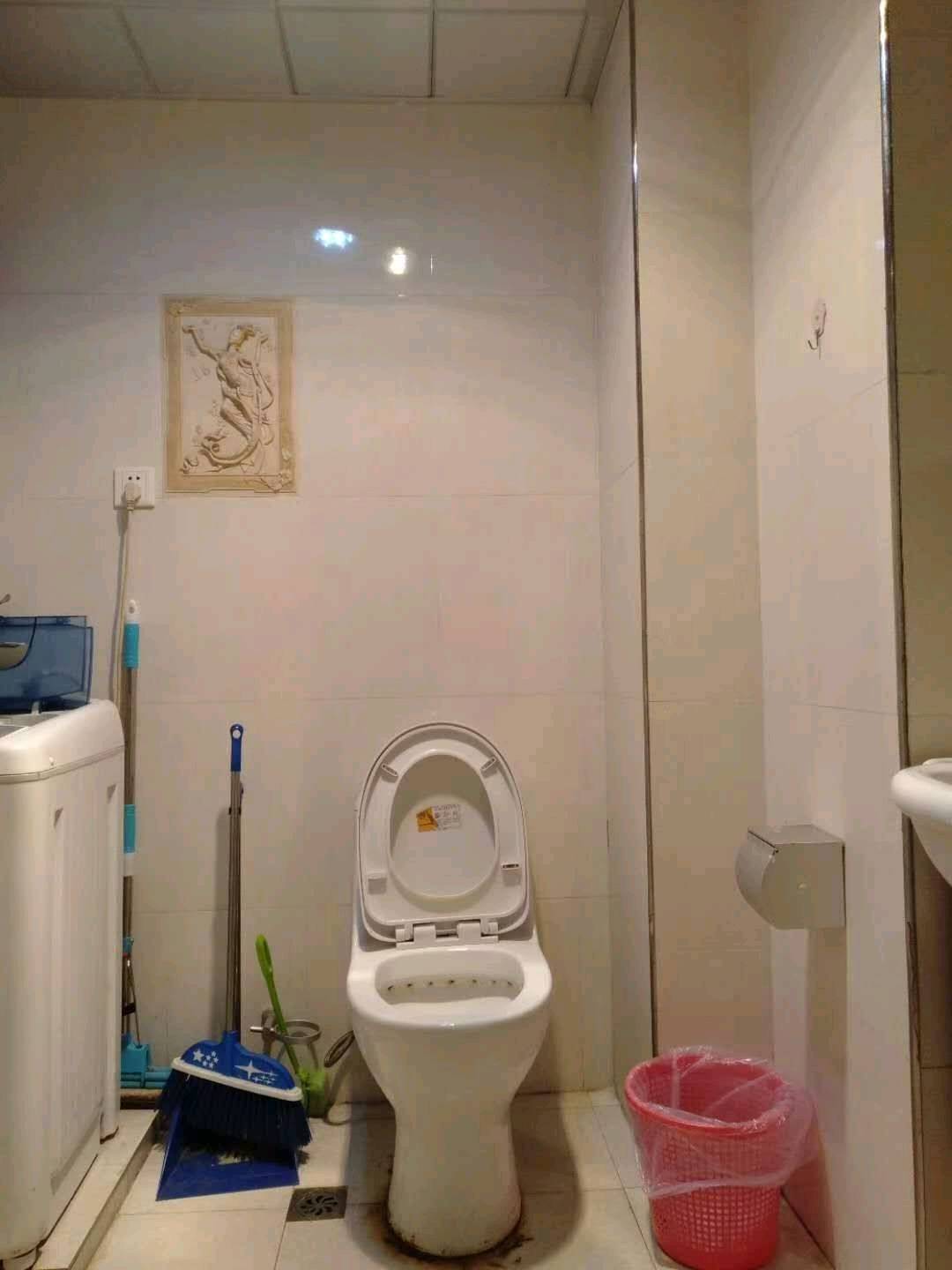 名富公寓 随时看房·