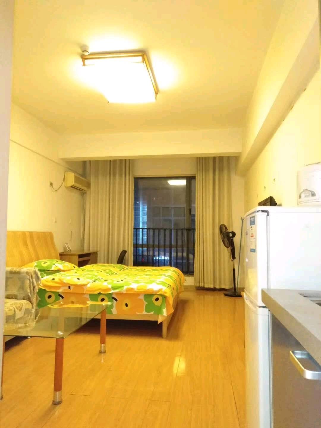 名富公寓 随时看房·