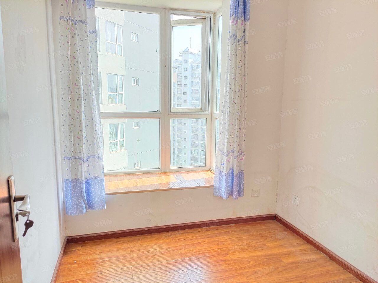 金江小区云苑 随时看房·