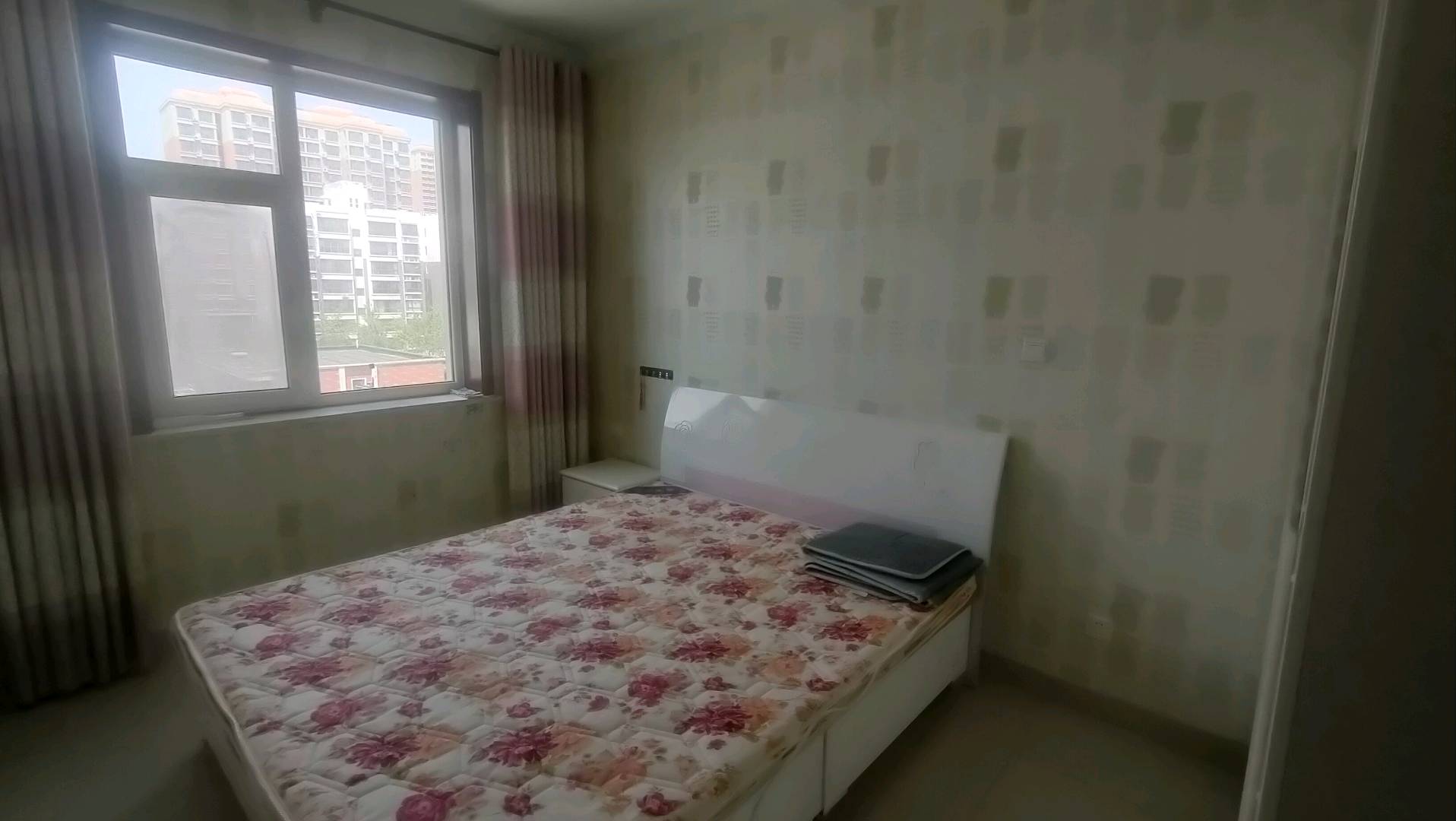 阳光琥珀园 随时看房·