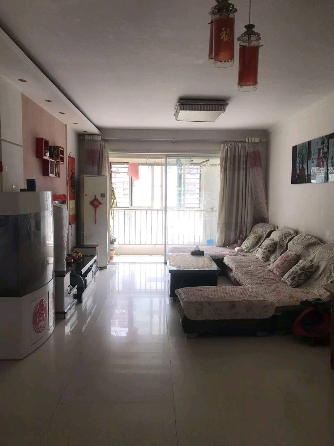 万合华庭 2居室 900元/月