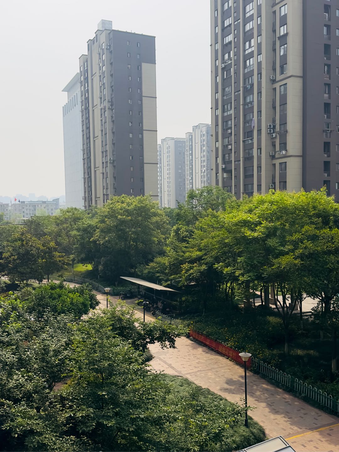 卸紫家园 随时看房·