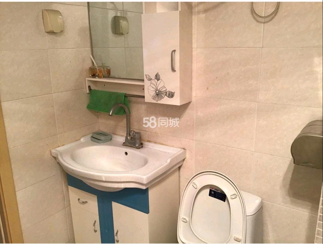 东都国际 随时看房·