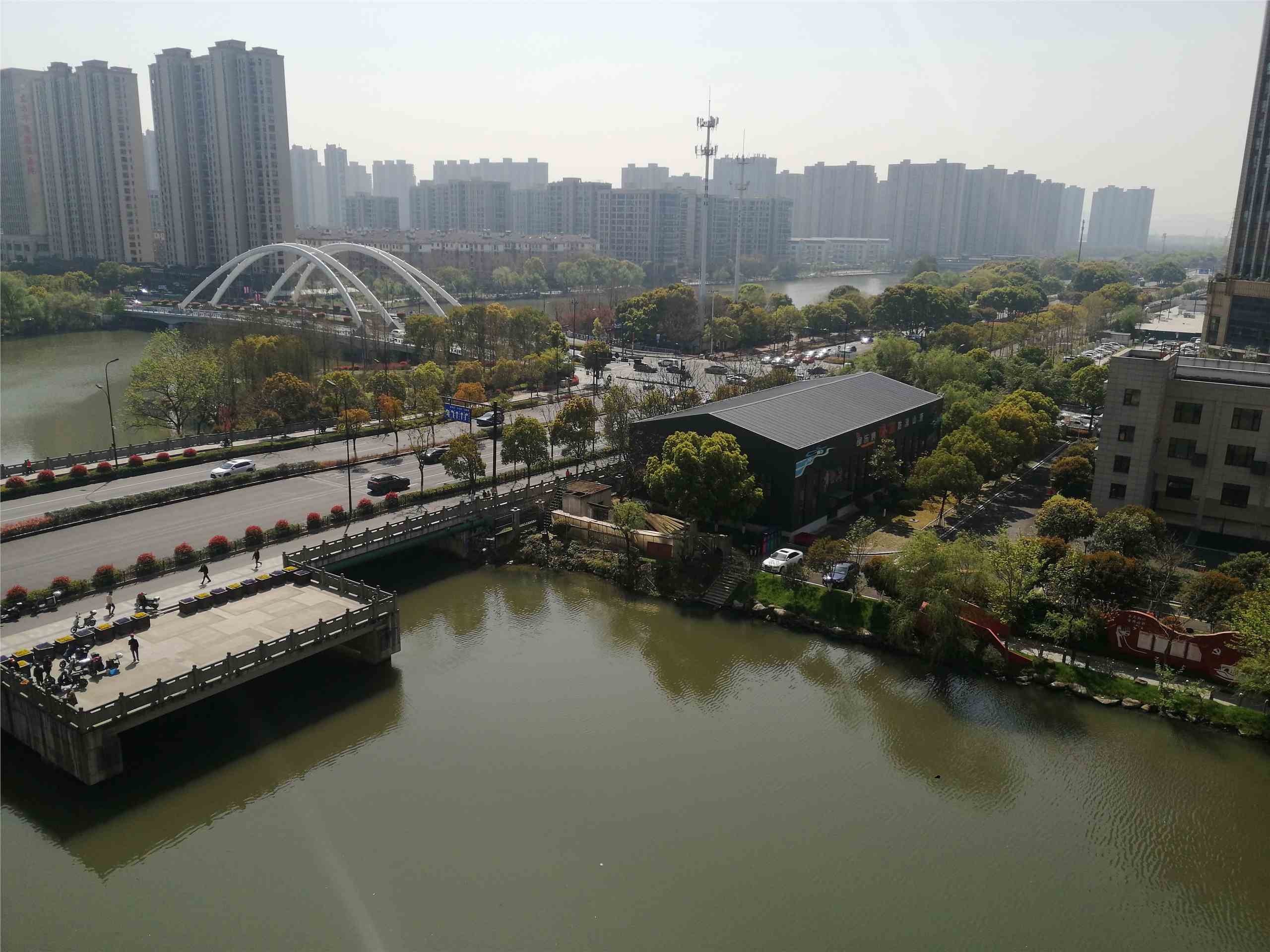 绿都南江商业中心 随时看房·