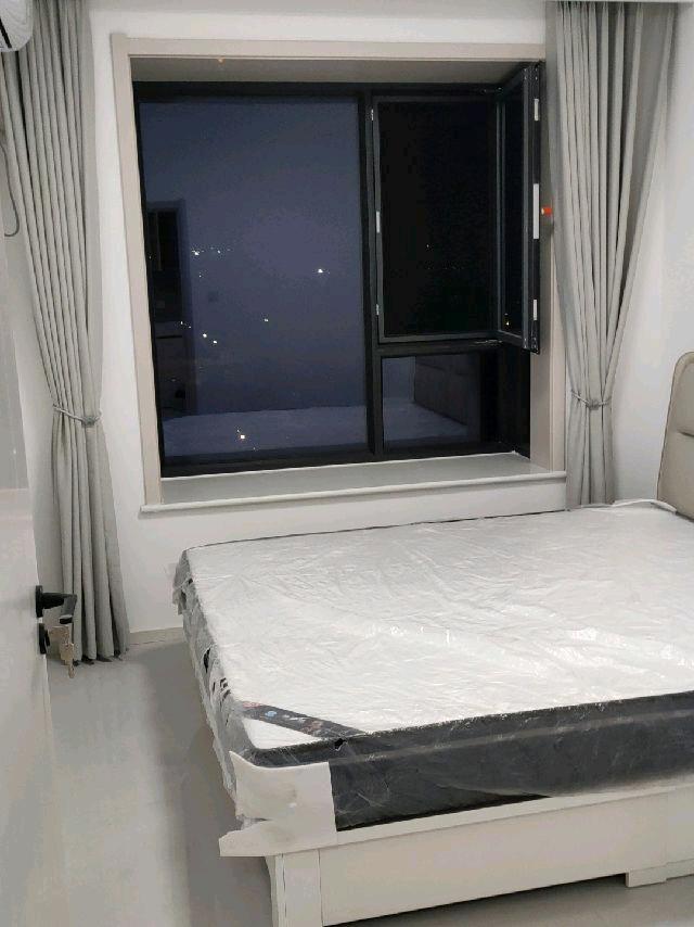 细柳街道府君庙小区 随时看房·