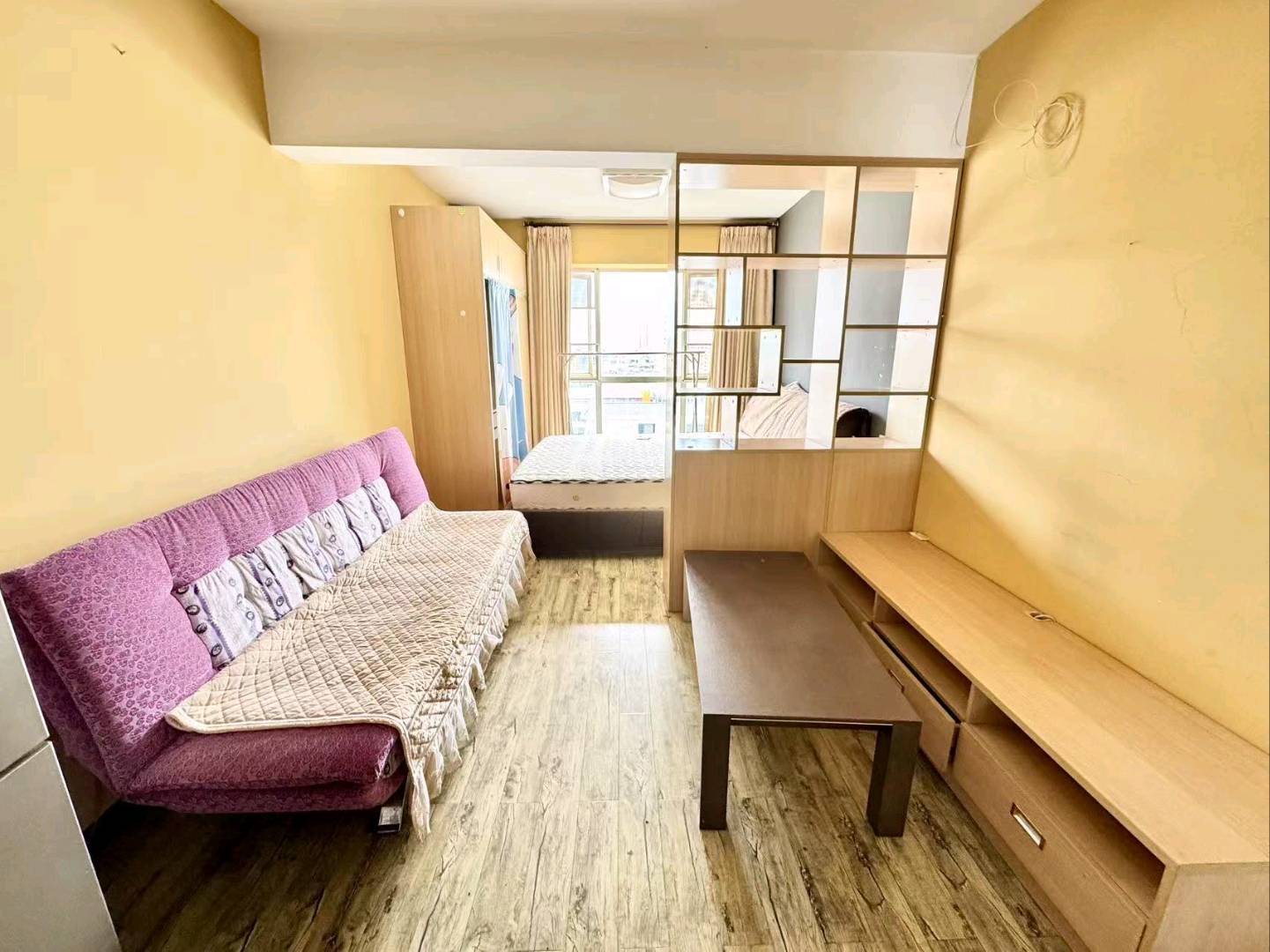 玫瑰湾 1居室 1650元/月