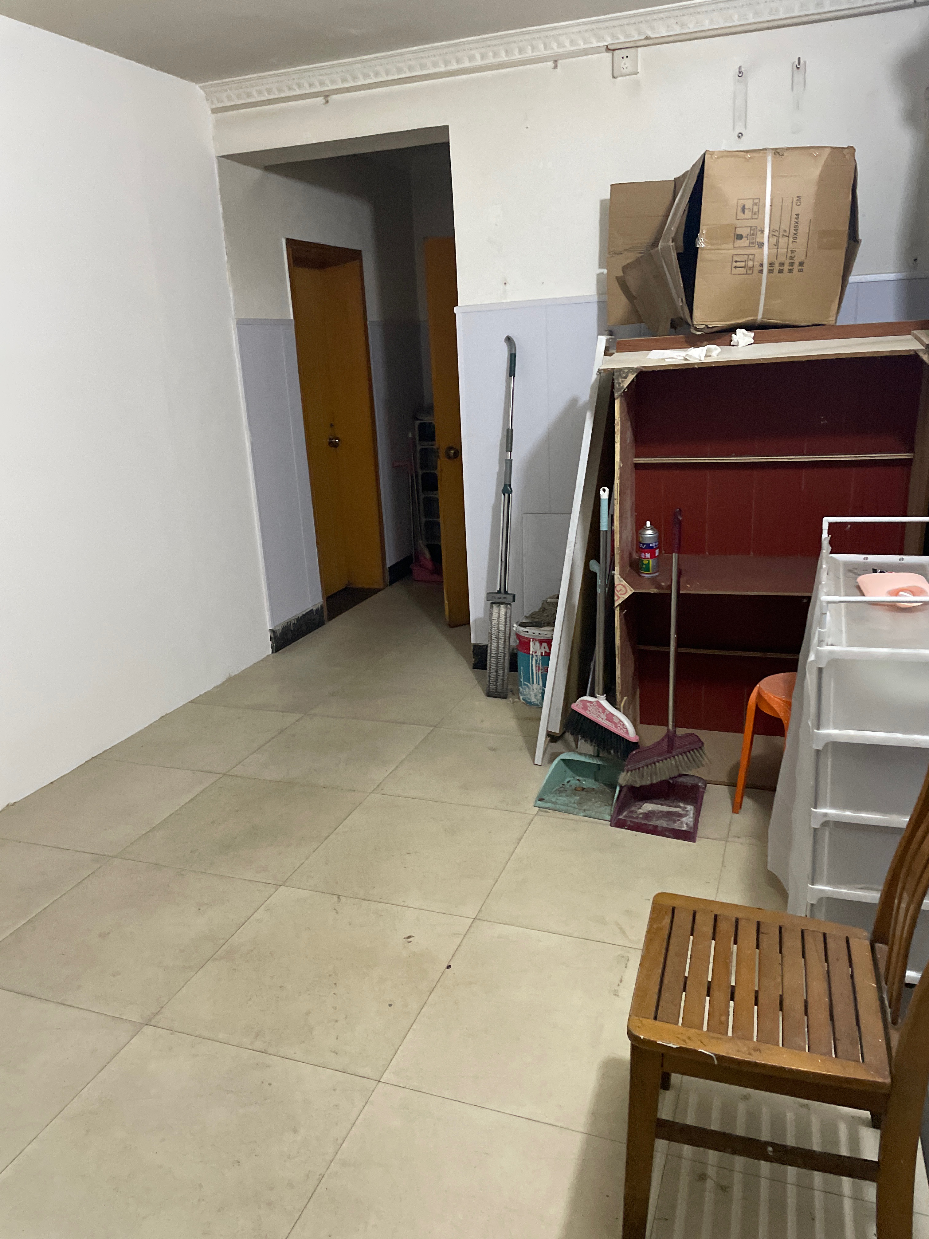 八府庄小区 1居室 950元/月