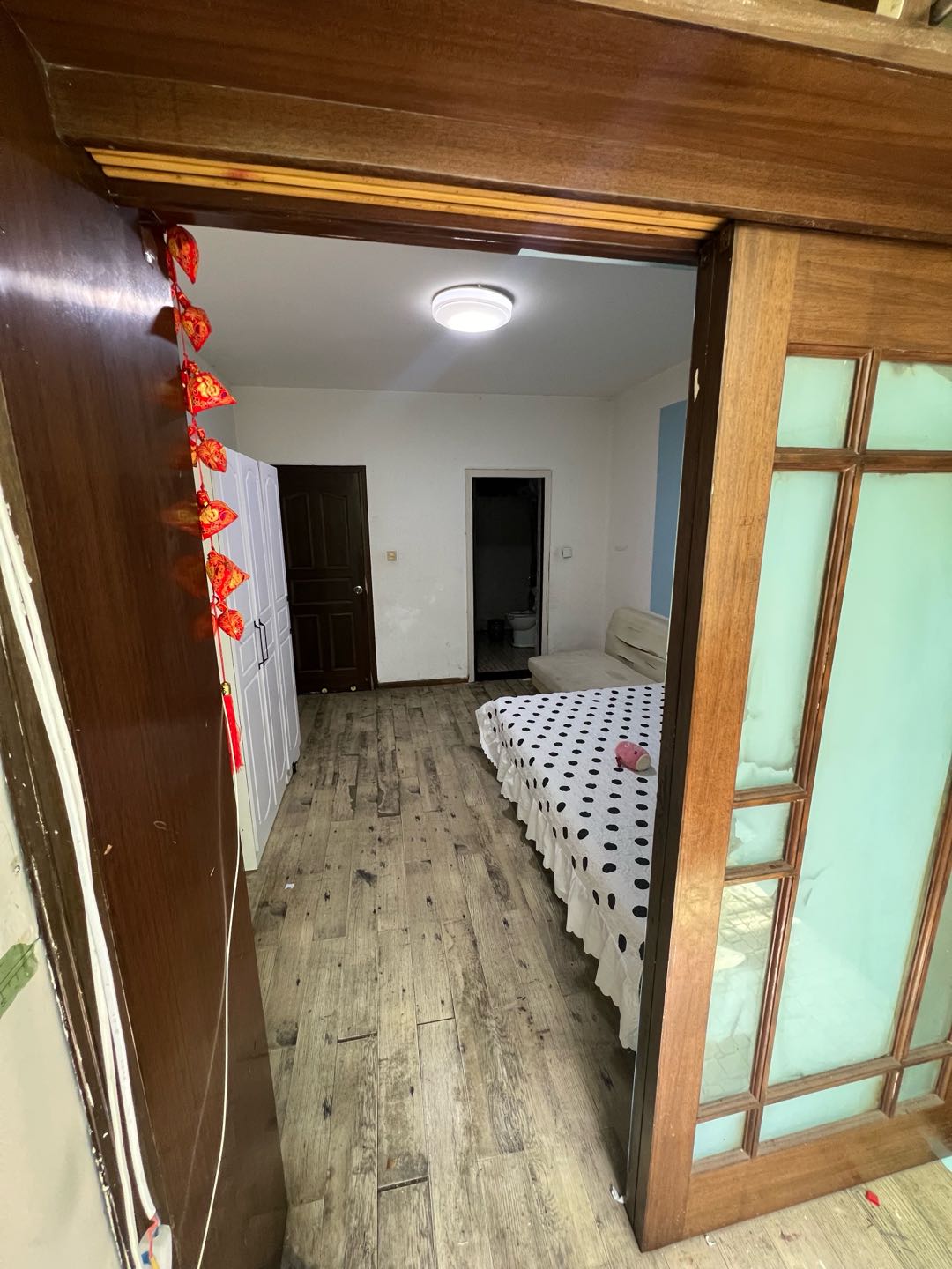 景观城广秦门地铁口 随时看房·