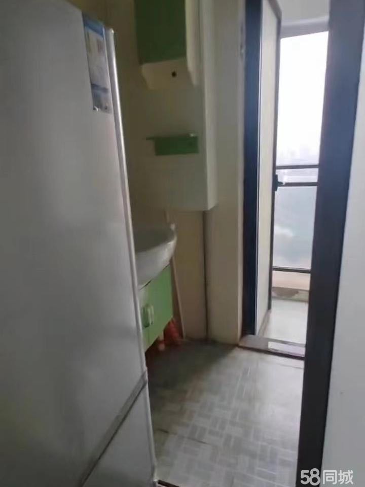 滨湖俊园 随时看房·