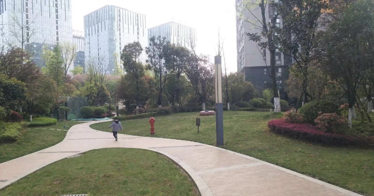 滨湖俊园 随时看房·