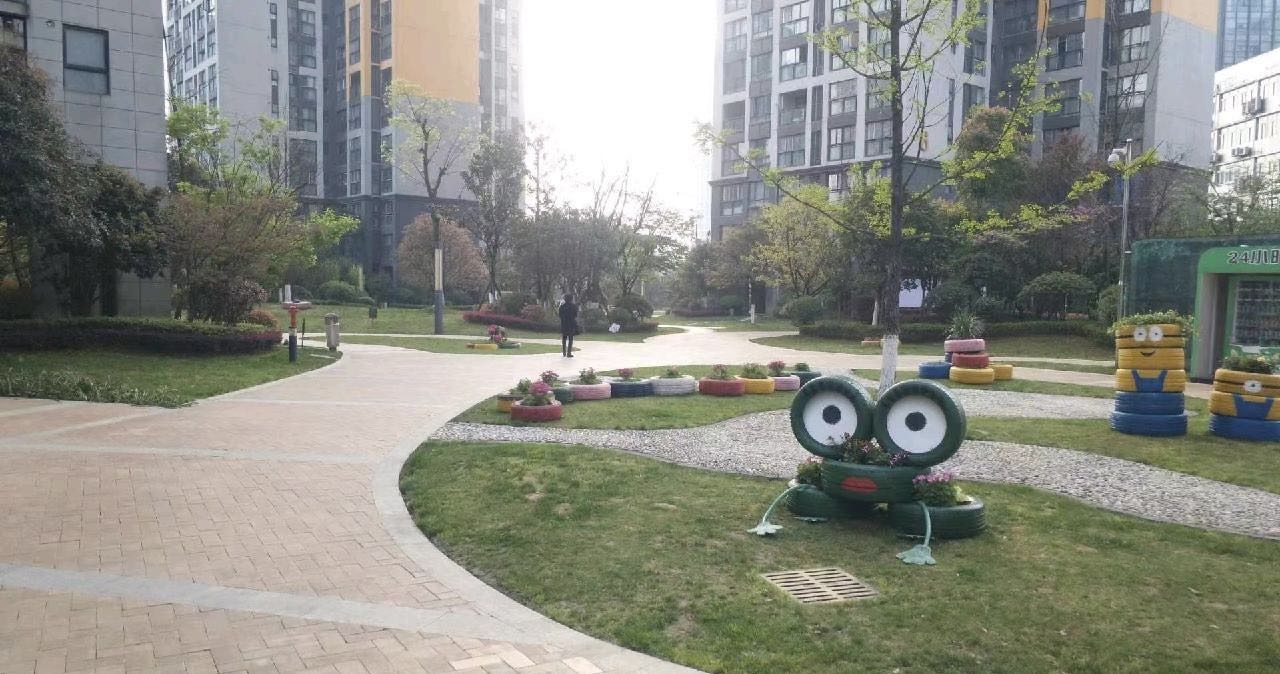 滨湖俊园 随时看房·