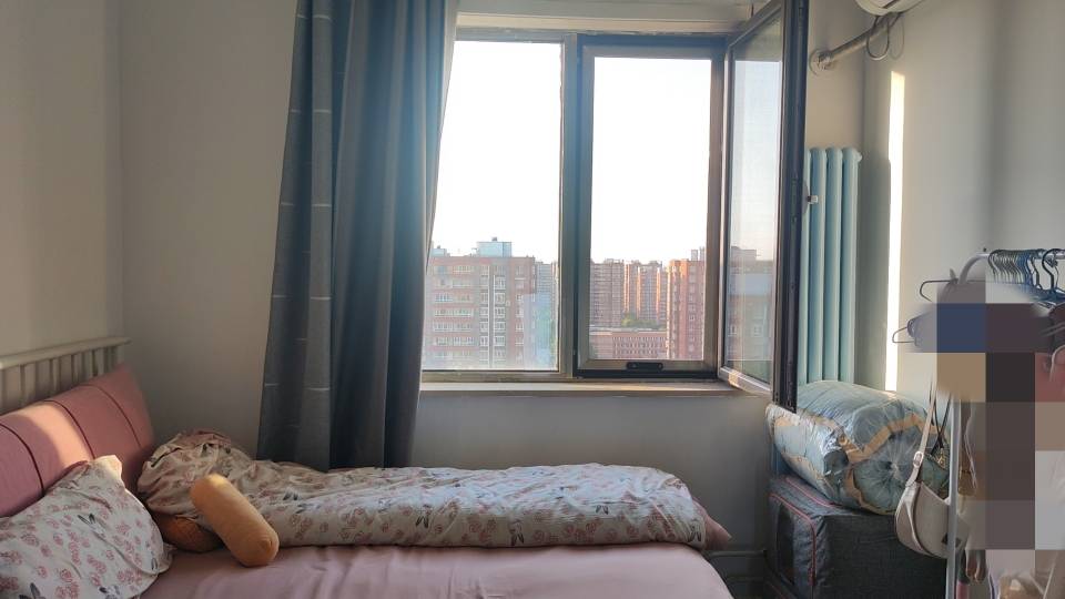 次渠南里十一区 随时看房·