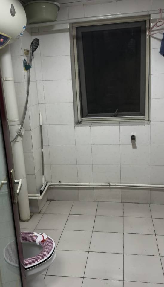 龙锦苑东四区 3居室 2650元/月