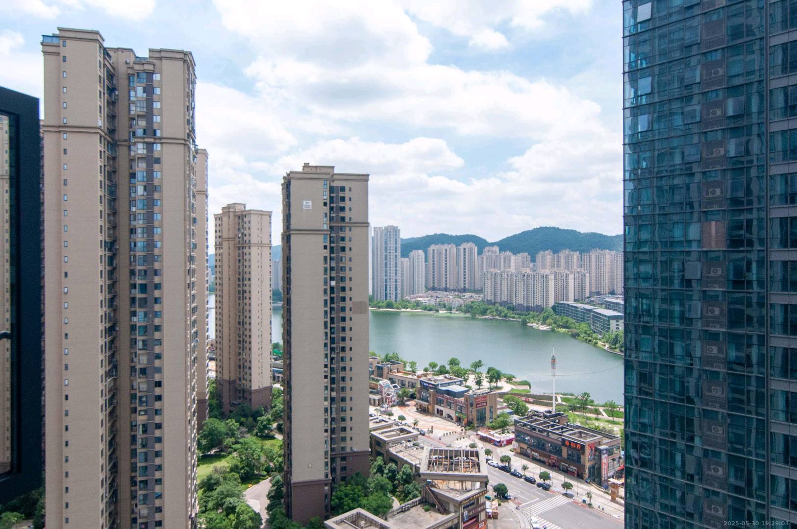 中建梅溪湖中心 随时看房·