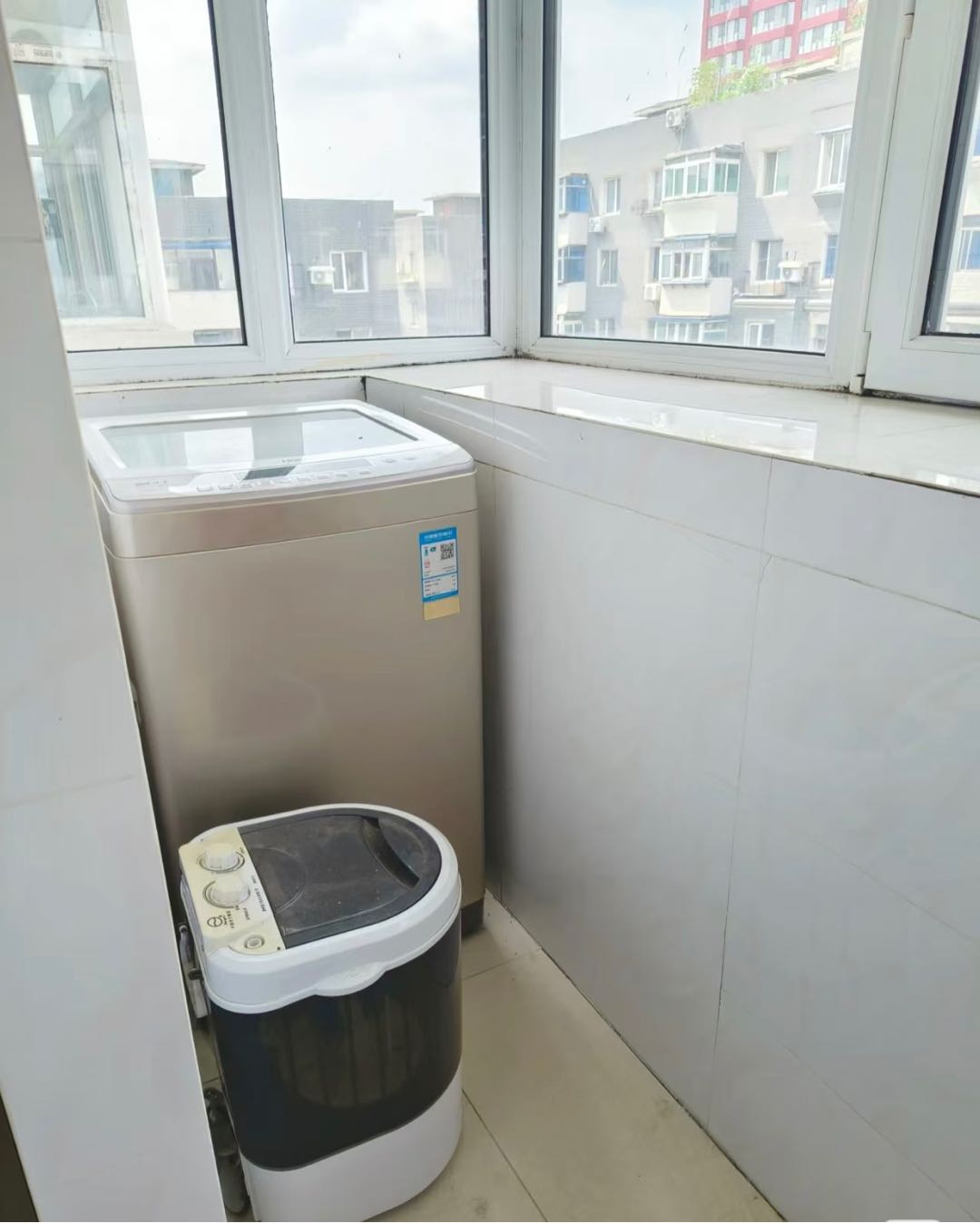 红袍小区 随时看房·