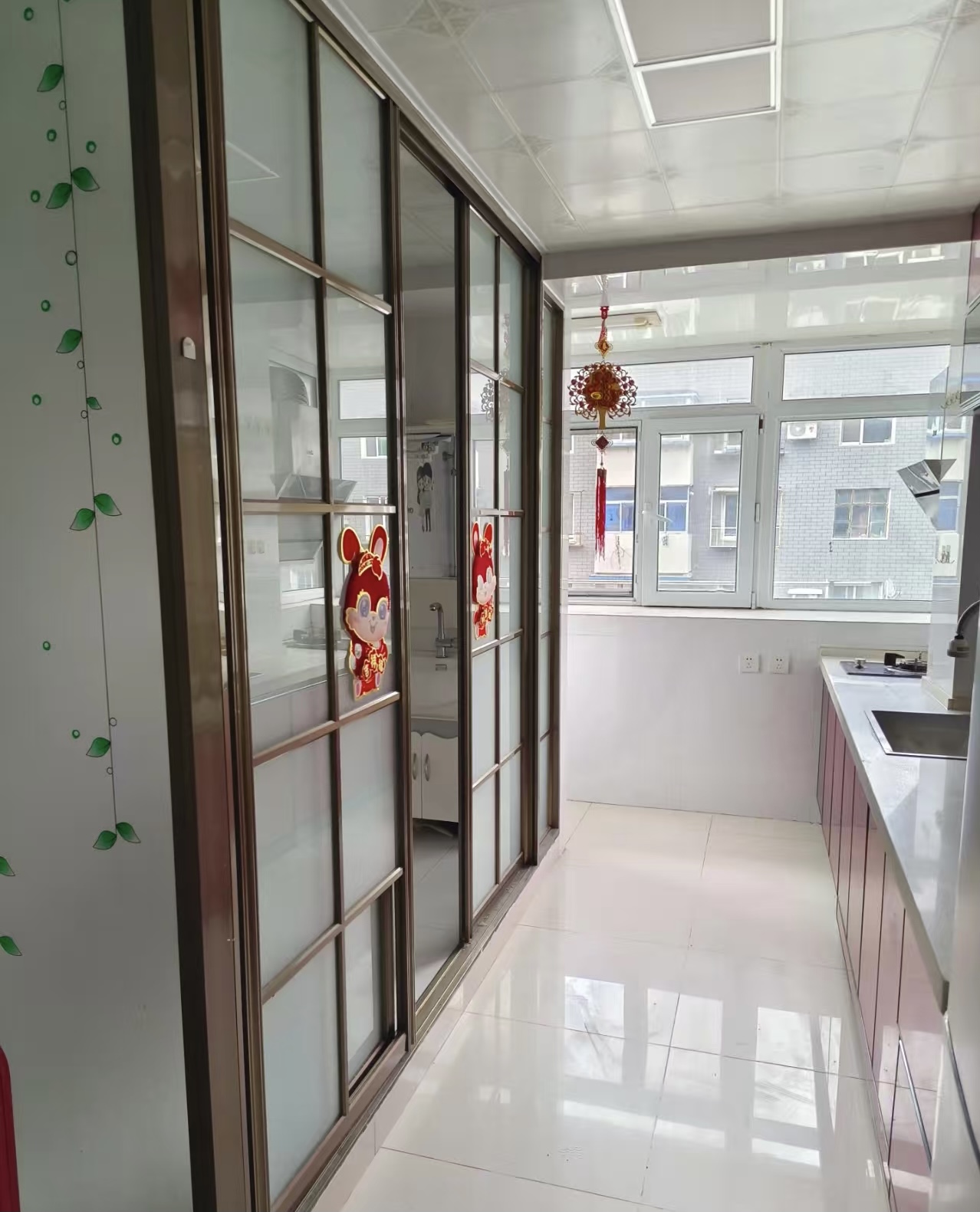 红袍小区 随时看房·