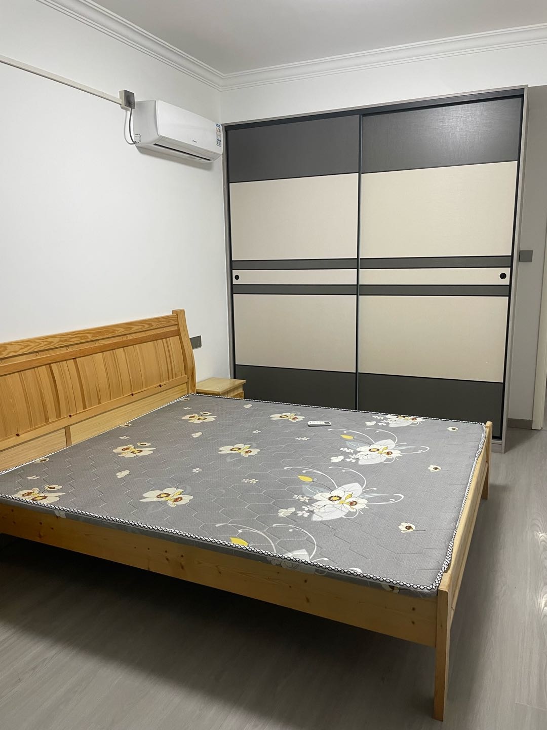 如皋中央花园 2居室 1650元/月