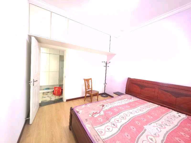 红阁家园 随时看房·