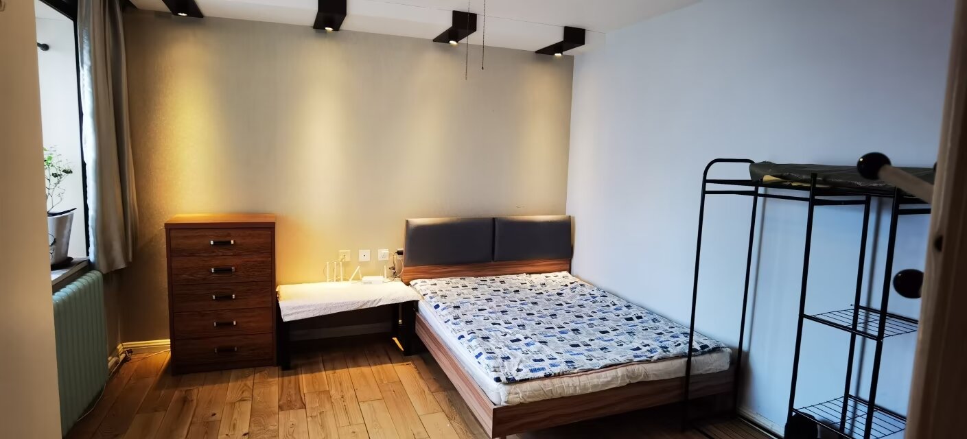 晓月苑三里 随时看房·