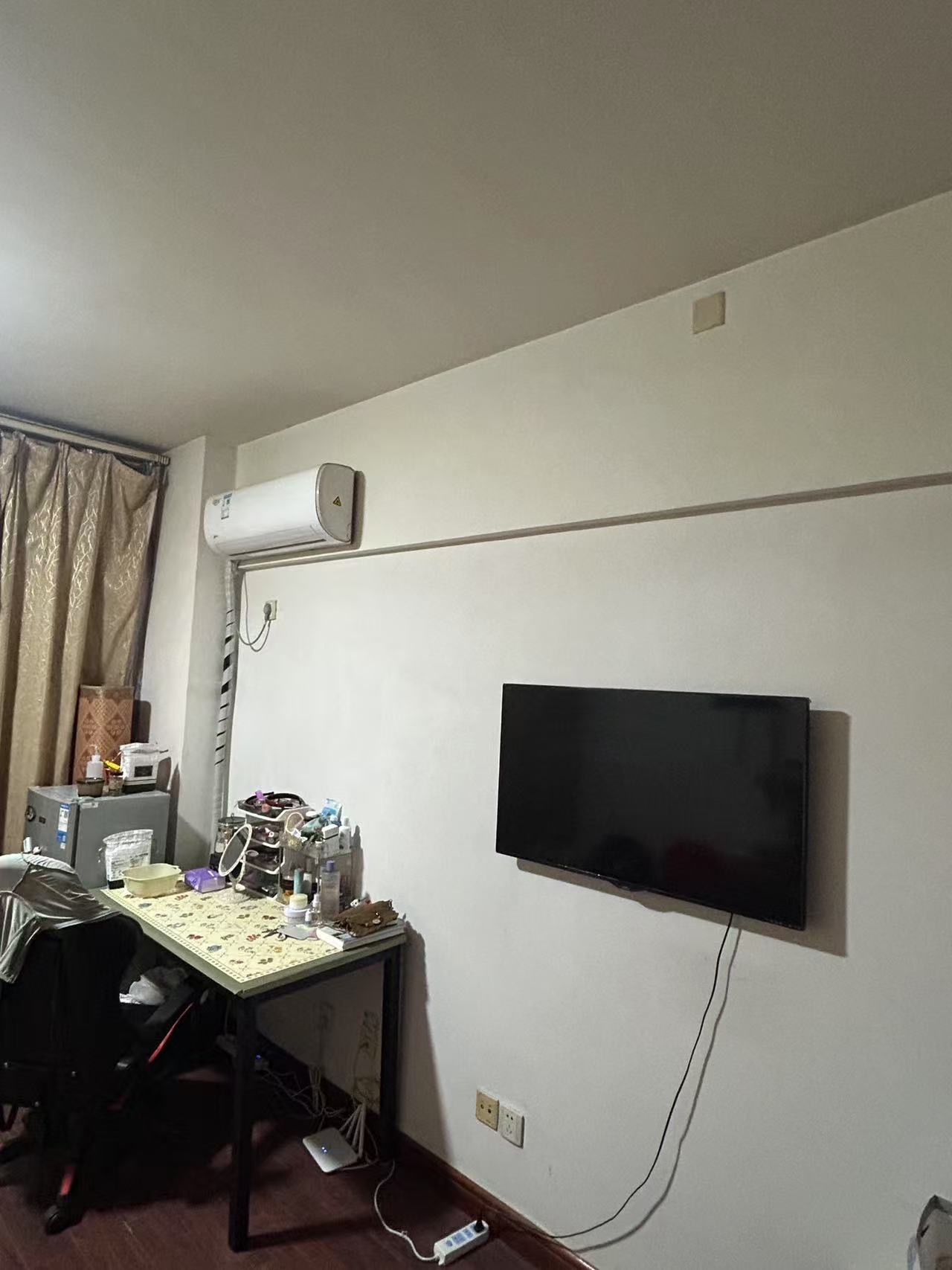 四通大厦 随时看房·
