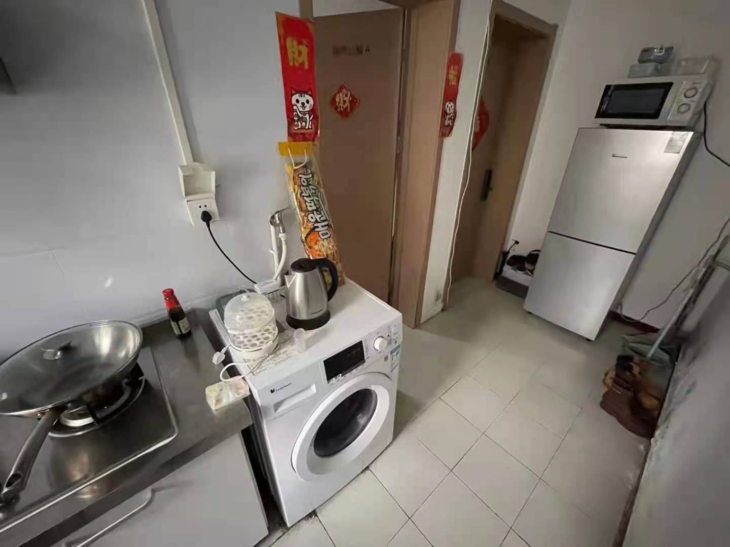 中山北路805弄 随时看房·