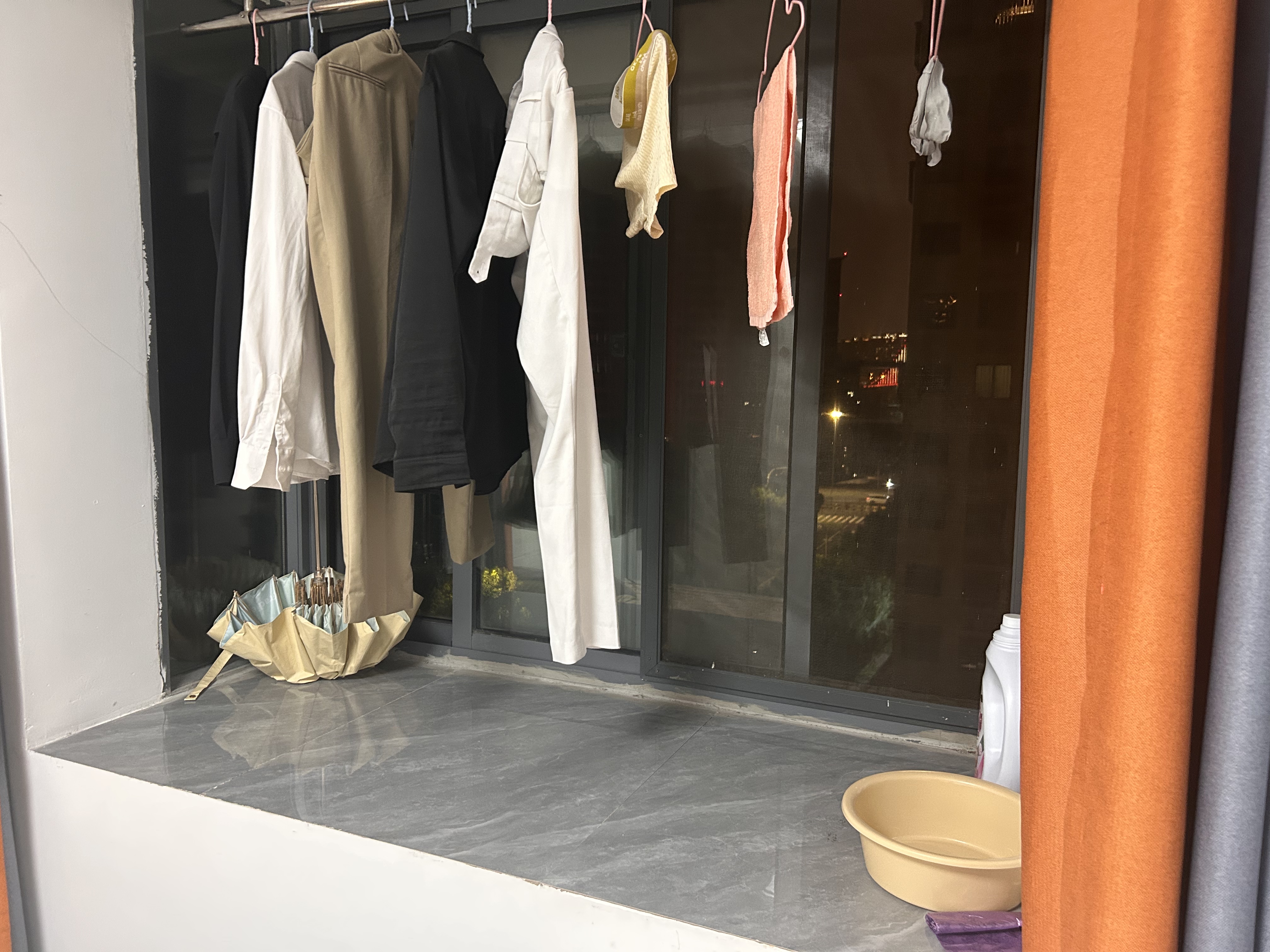东鹰花园 随时看房·