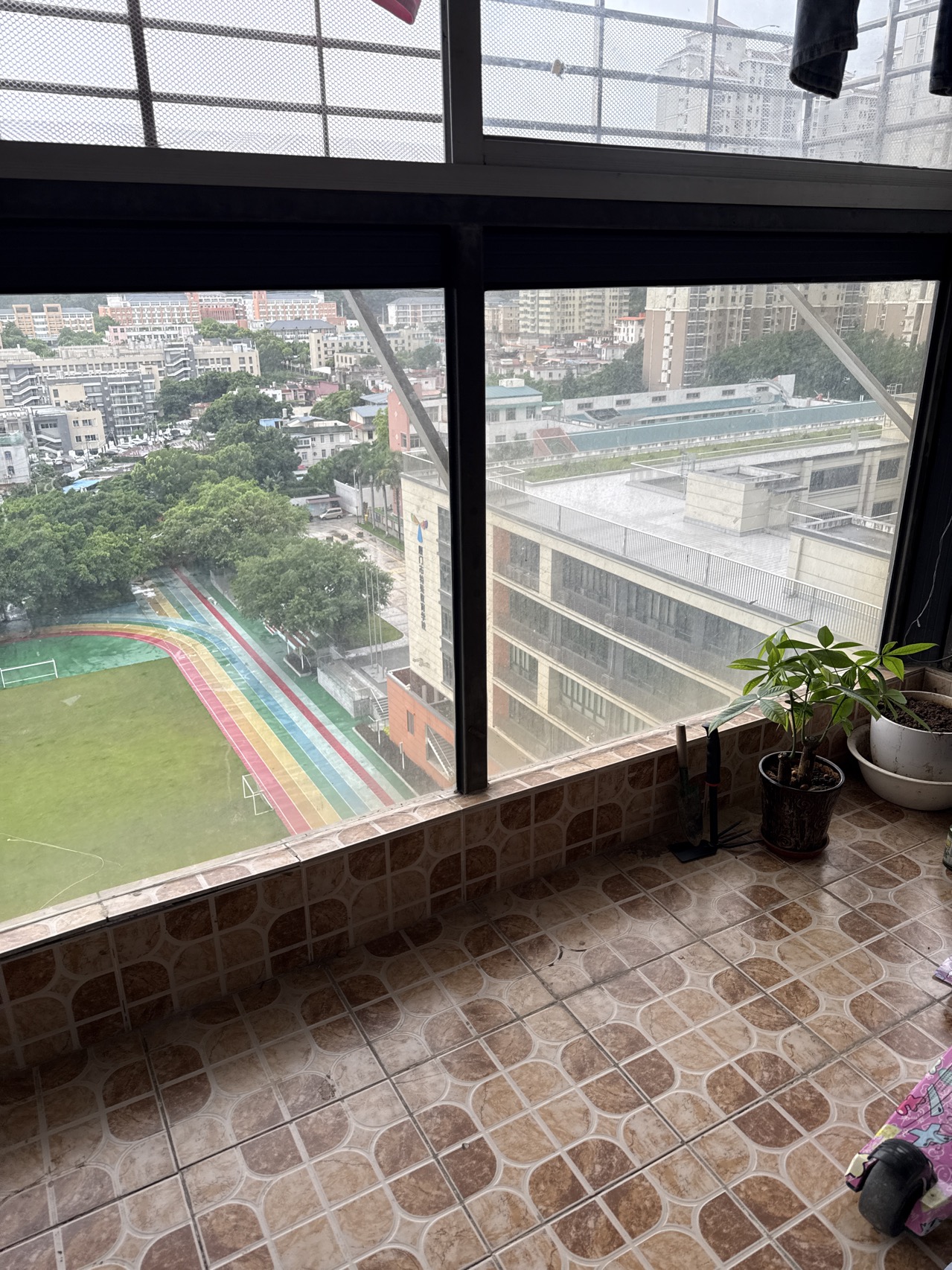 边防公寓 随时看房·