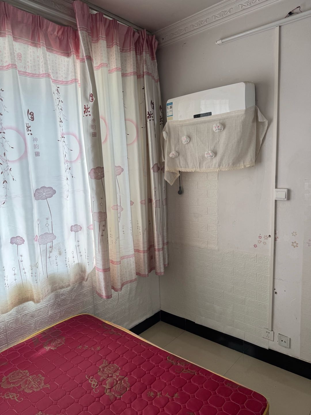 坎坪市场附近 随时看房·