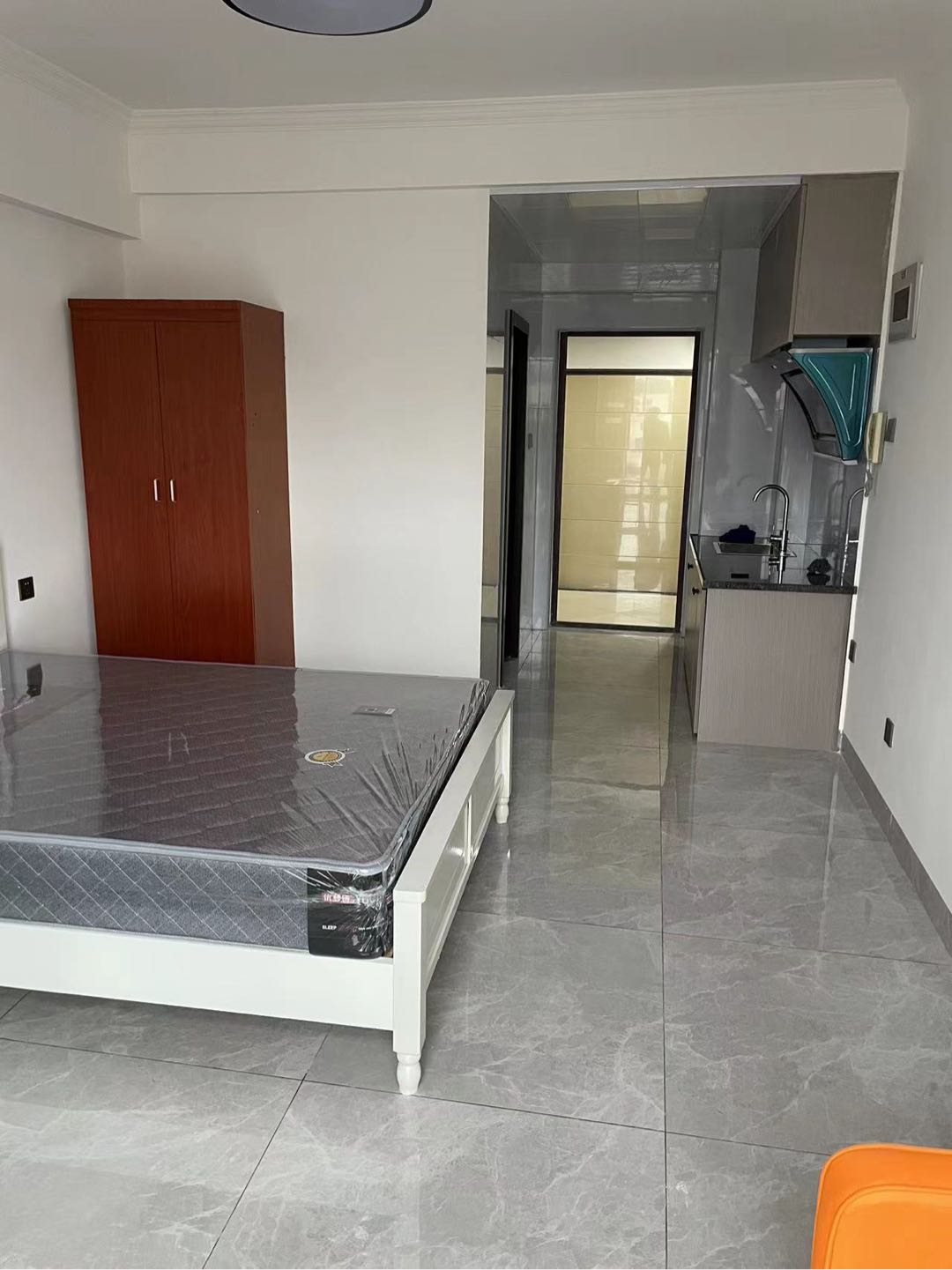 西湖前山 随时看房·