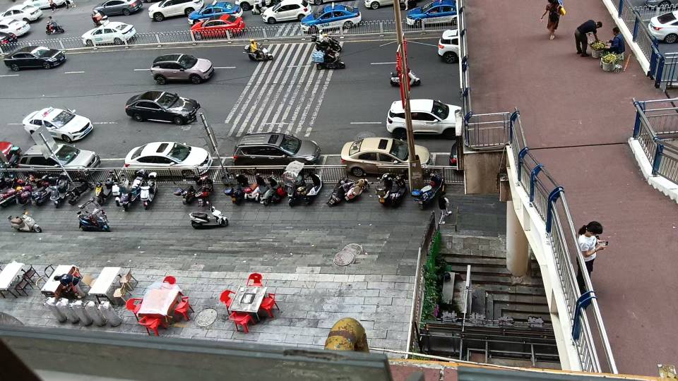 花果园M区 随时看房·