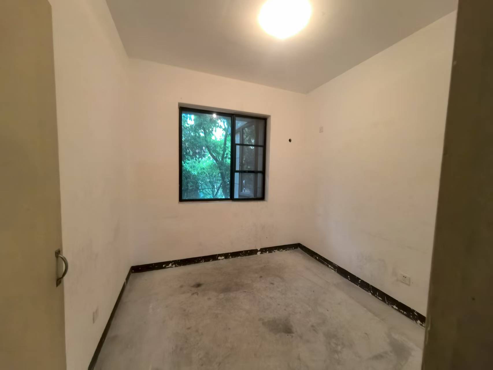 一里塘新型社区 随时看房·