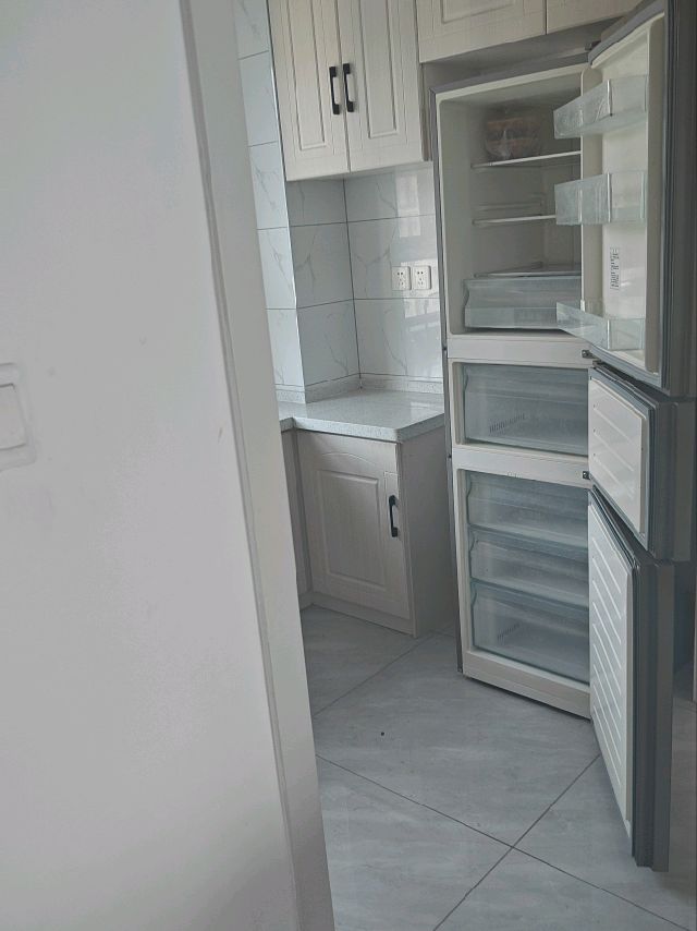 富力院士廷 随时看房·