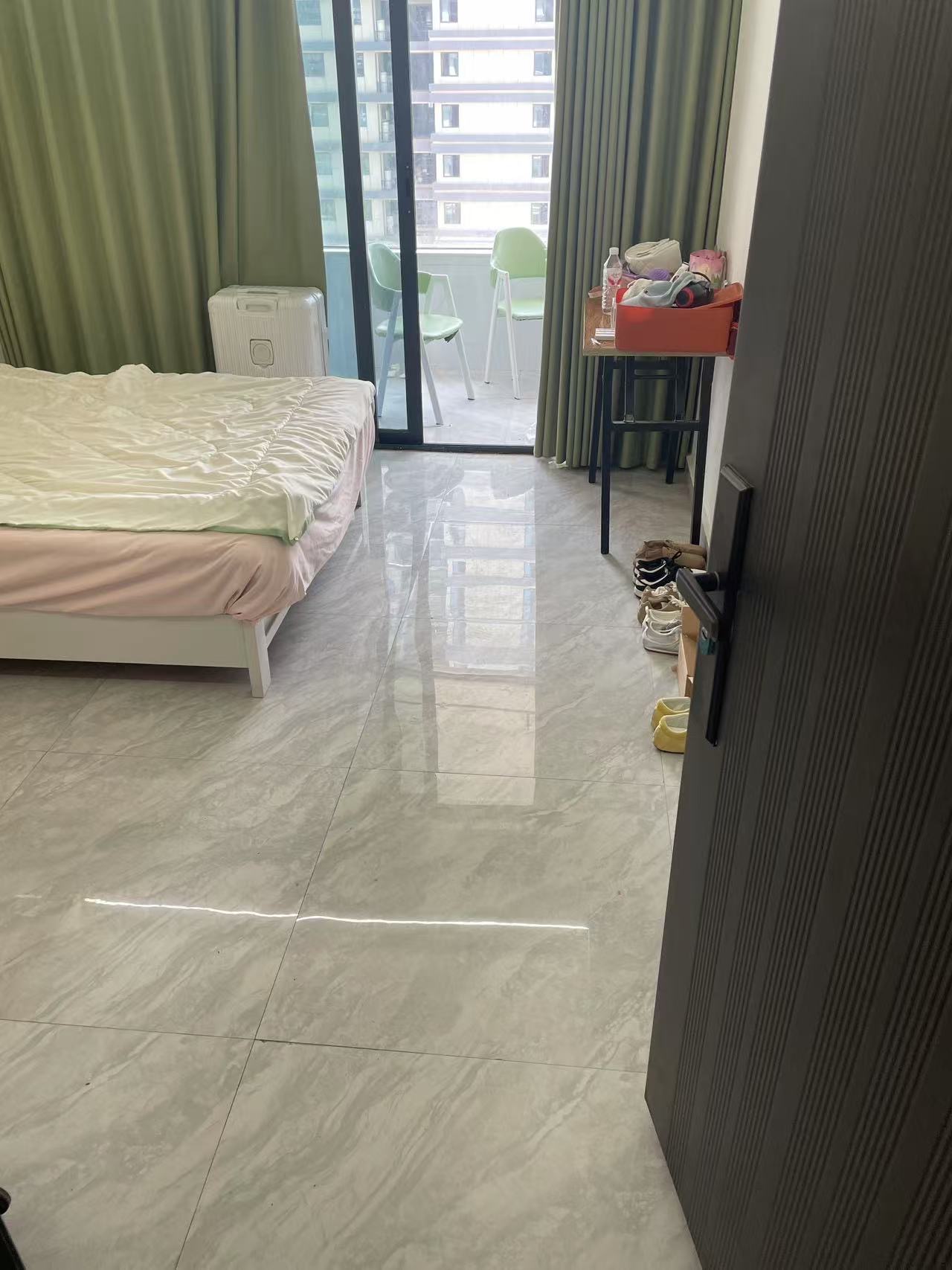 海泰娄庭 1居室 1300元/月