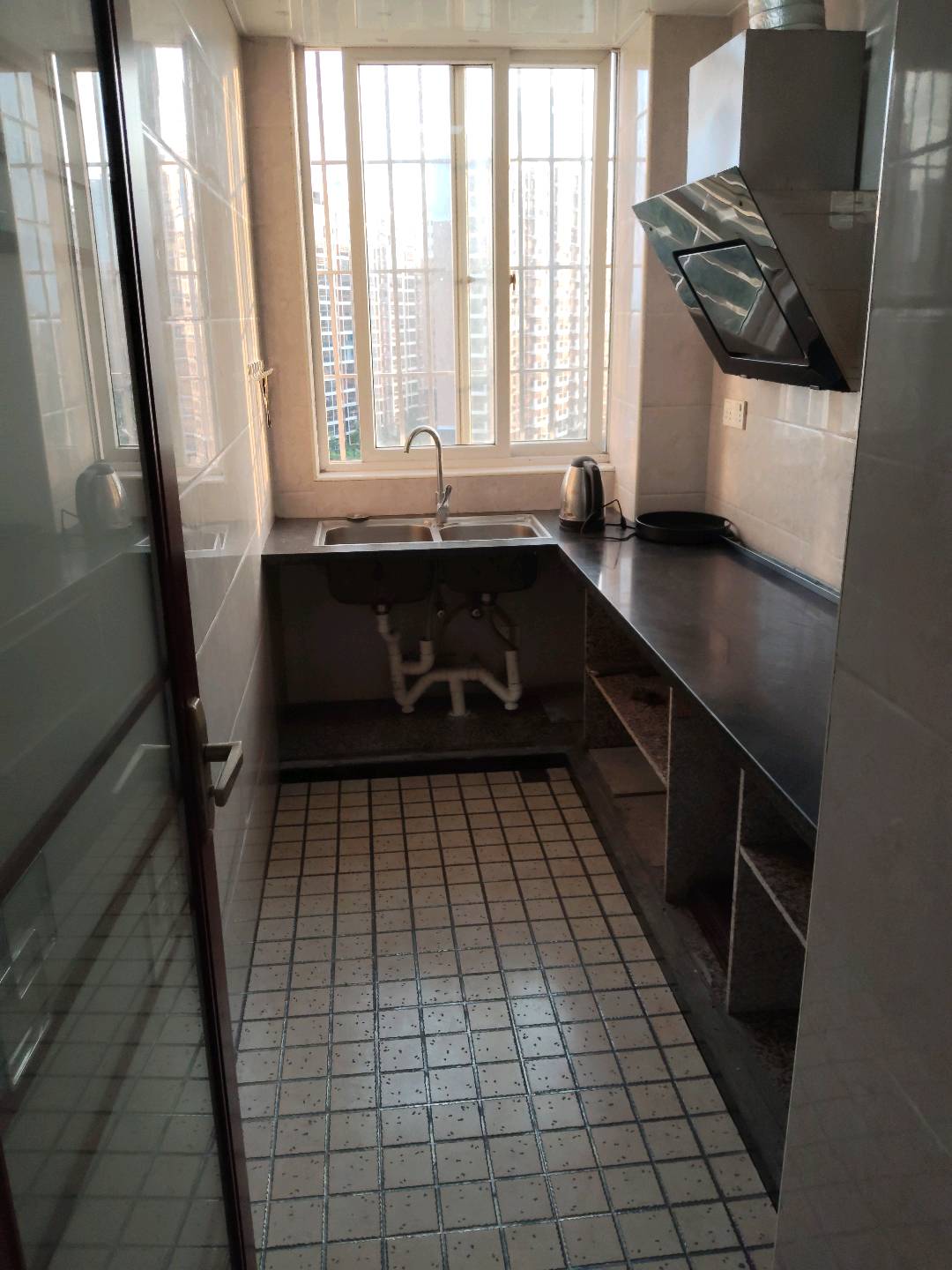 上街镇山水中美小区 随时看房·