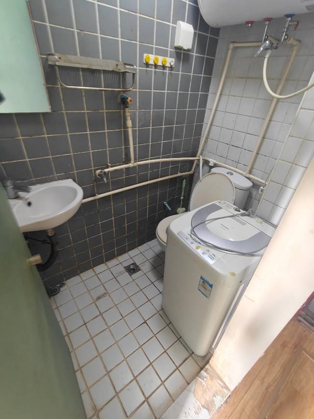 高教大楼 随时看房·