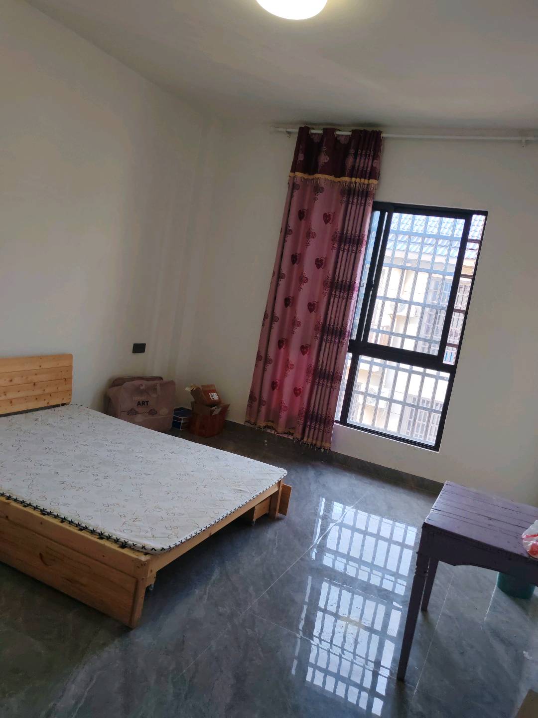 吴洲安置小区一期44栋东 随时看房·