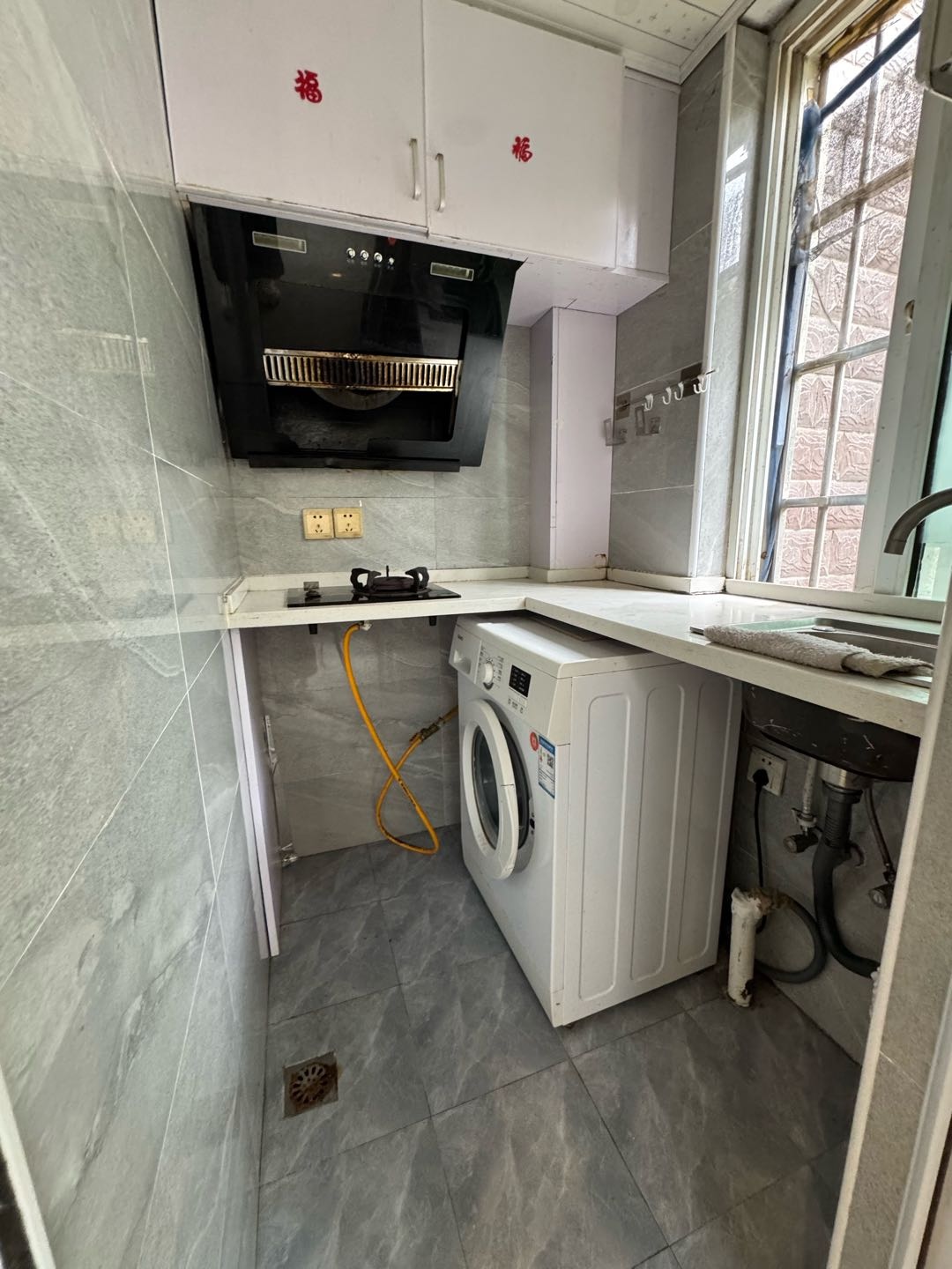 爱博二村 随时看房·