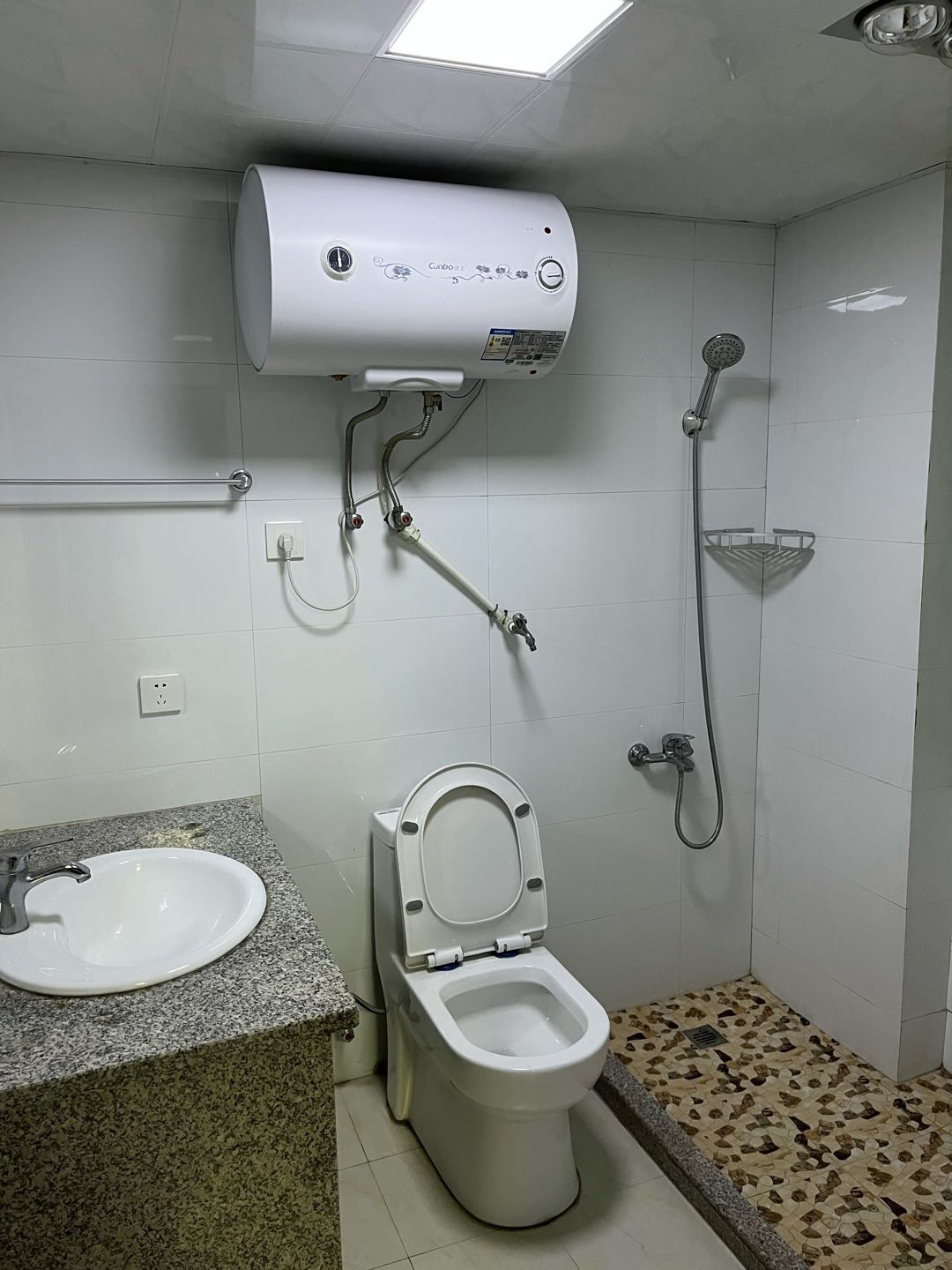 东兜小区 随时看房·