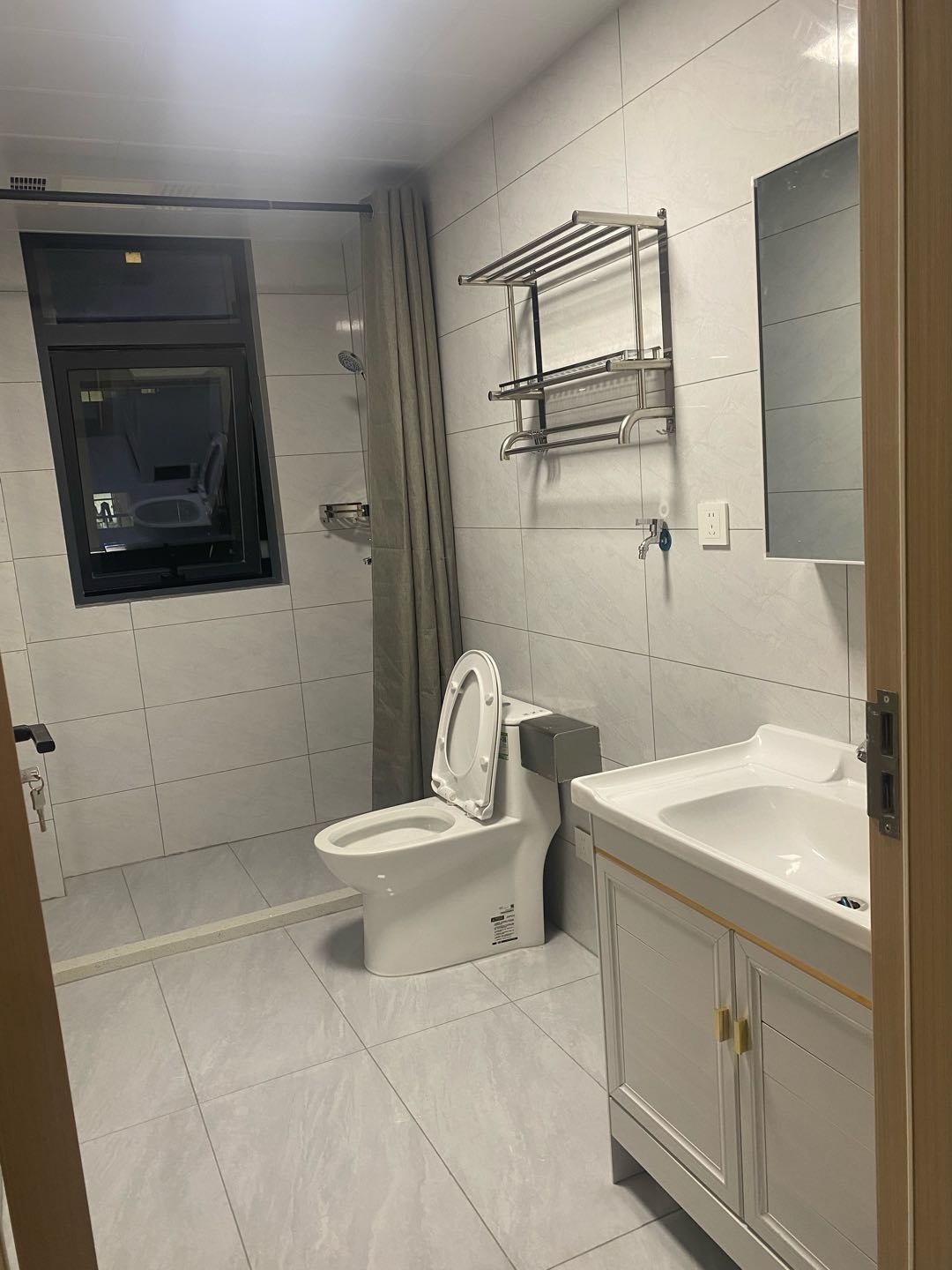 石湖东岸澜庭三期 随时看房·