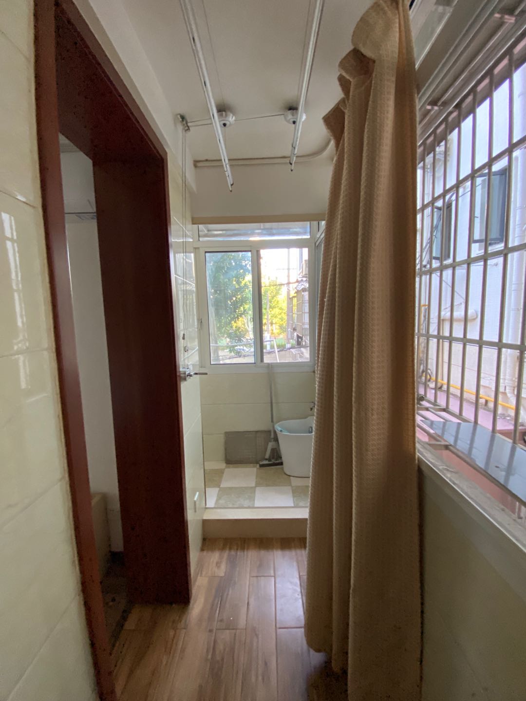 康健路100弄 随时看房·