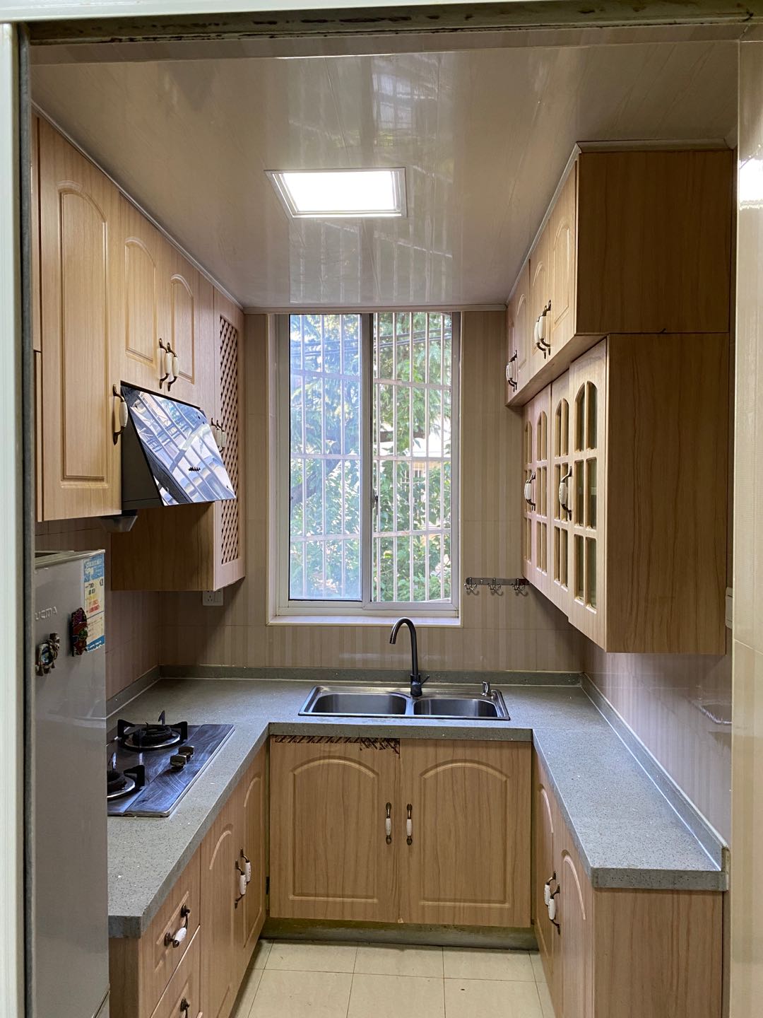 康健路100弄 随时看房·