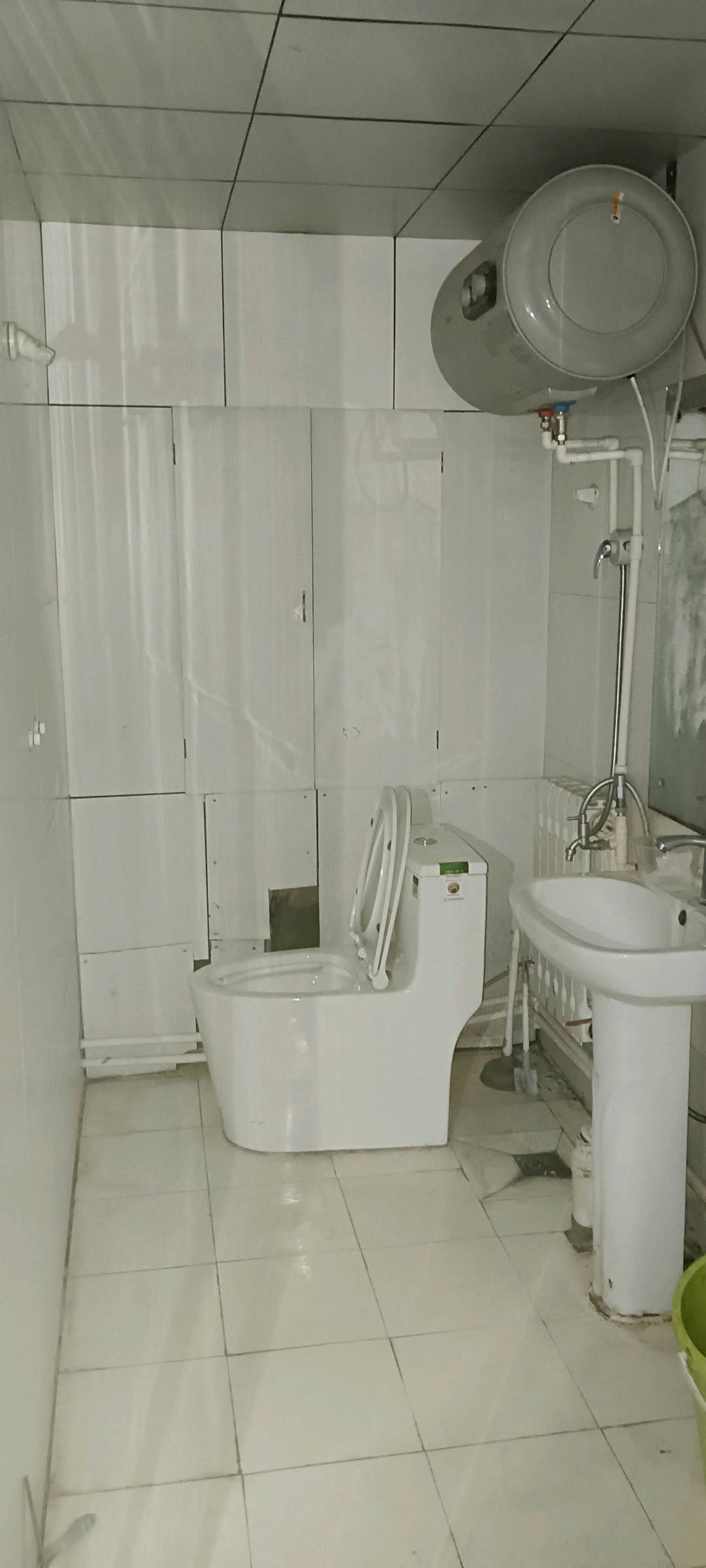 面粉厂家属楼 随时看房·
