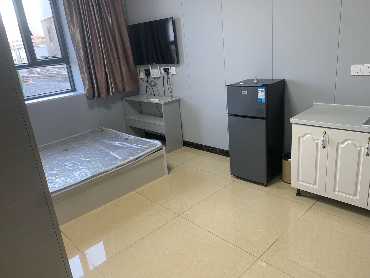 炉院街68号附4号家鑫公寓 1居室 1200元/月