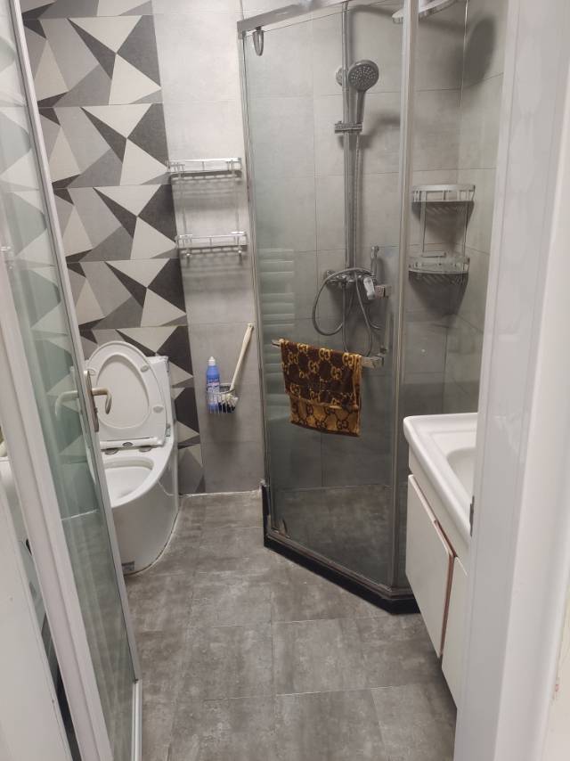 悦湖兰庭 随时看房·