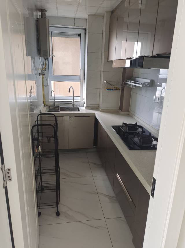 悦湖兰庭 随时看房·